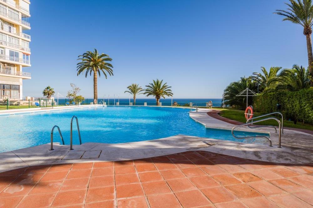 Apartamentos Calma Rentals Torremolinos Ngoại thất bức ảnh